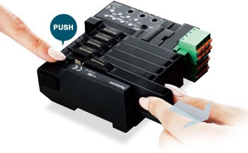 無需拆除相鄰的傳感器放大器，即可簡單地更換傳感器。